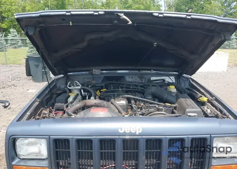 2001 Jeep Cherokee Sport z USA, uszkodzony, nr VIN 1J4FF48S51L531033